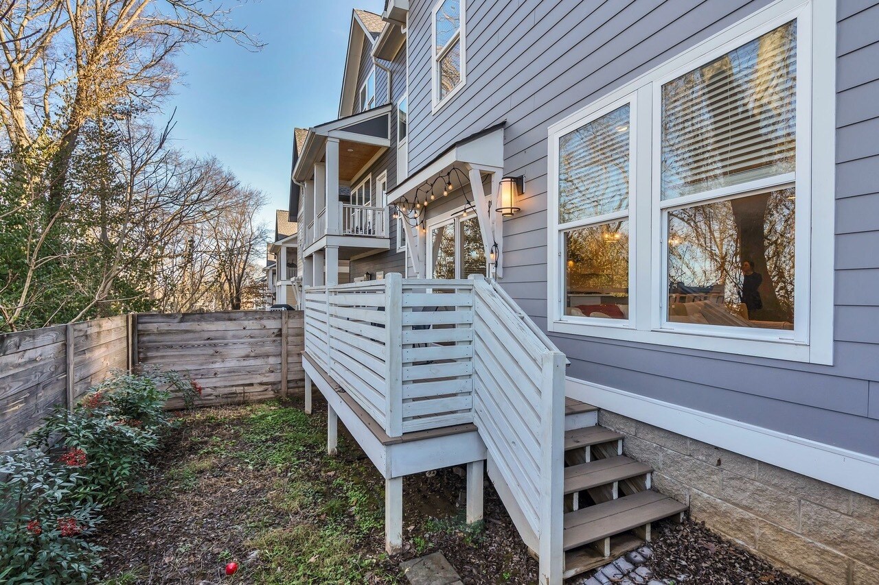Building Photo - 432 Becanni Ln