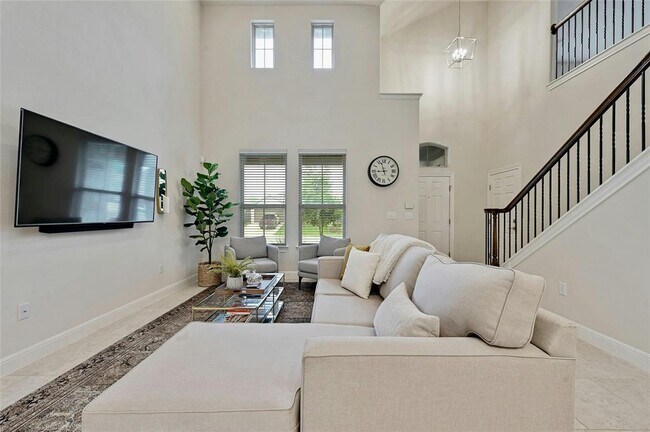 Building Photo - 1917 Gabrielles Way