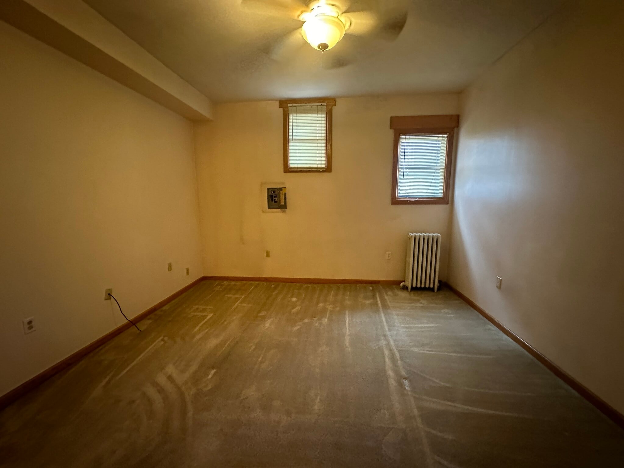 Building Photo - 408 Penn St