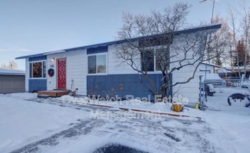 Building Photo - 8721 Ange St