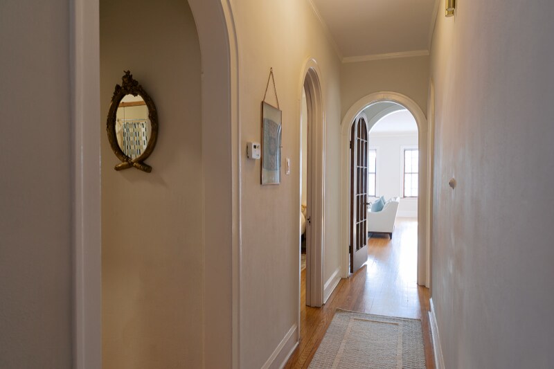 Building Photo - 1029 Hull Terrace