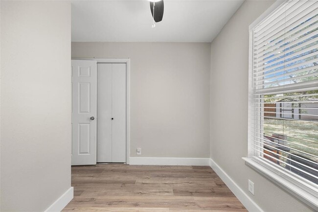 Building Photo - 5206 Emerald Forest Dr