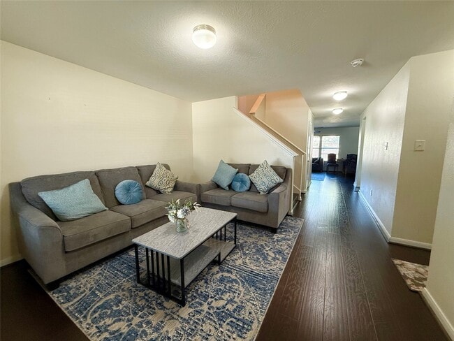 Building Photo - 503 Remington Green Ct