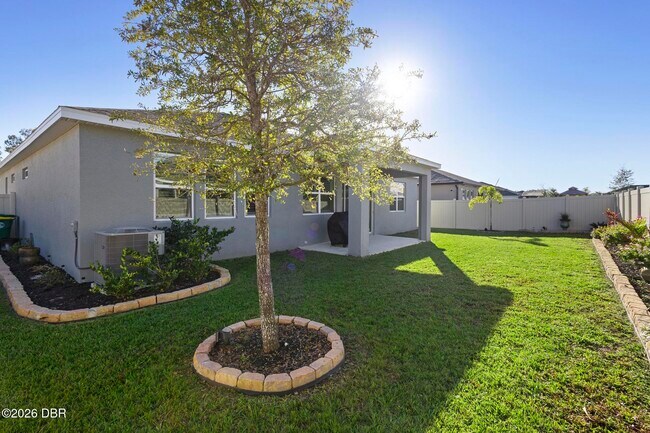 Building Photo - 875 Honey Petal Ln