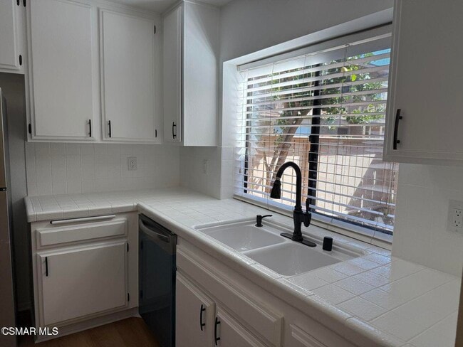 Building Photo - 4496 Lubbock Dr
