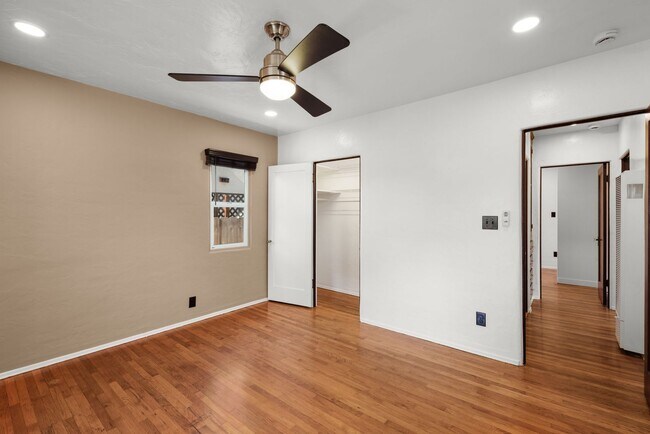 Building Photo - 4715 Soria Dr