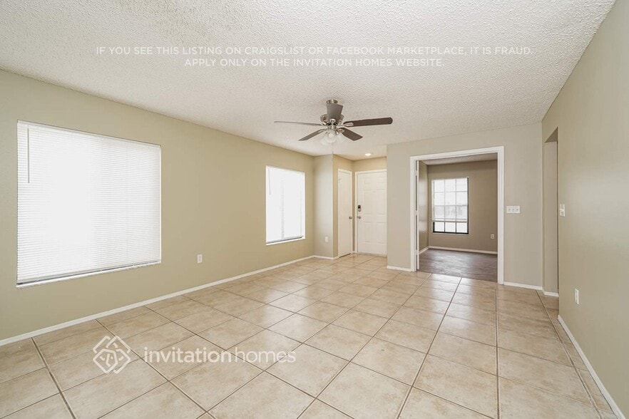 Building Photo - 1448 Marigold Dr