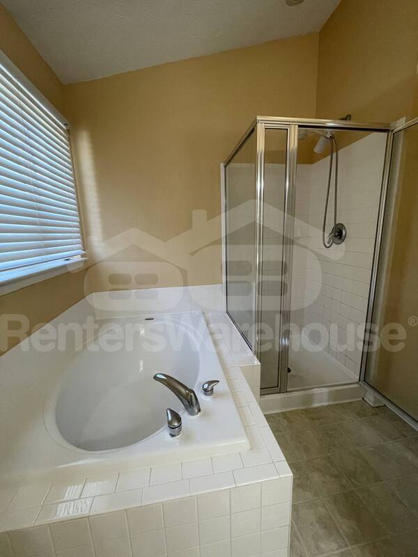 Building Photo - 239 Powdersby Rd