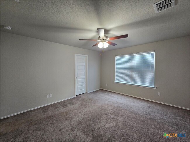 Building Photo - 2565 Hiddenbrooke Trace