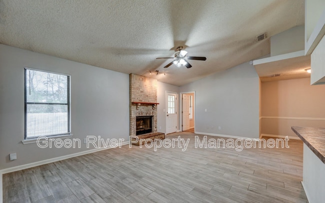 Building Photo - 3248 Dowitcher Ln