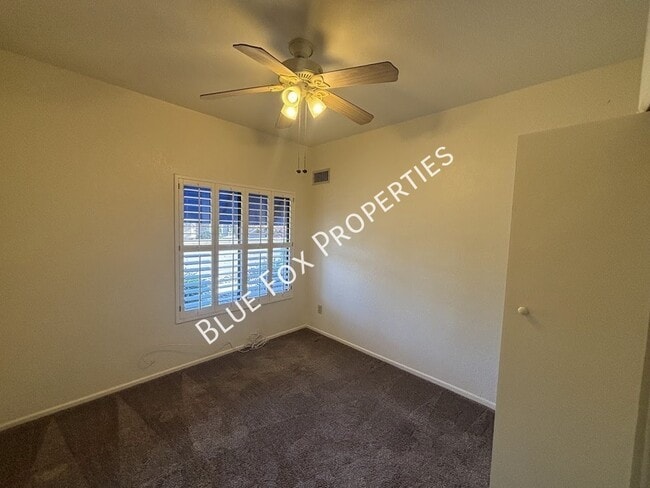 Building Photo - 7944 E Colette Cir