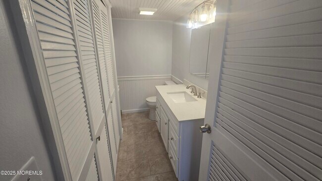Building Photo - 90 Northrup Dr