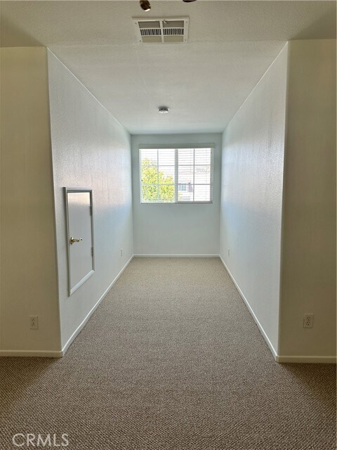 Building Photo - 23307 Buena Ct