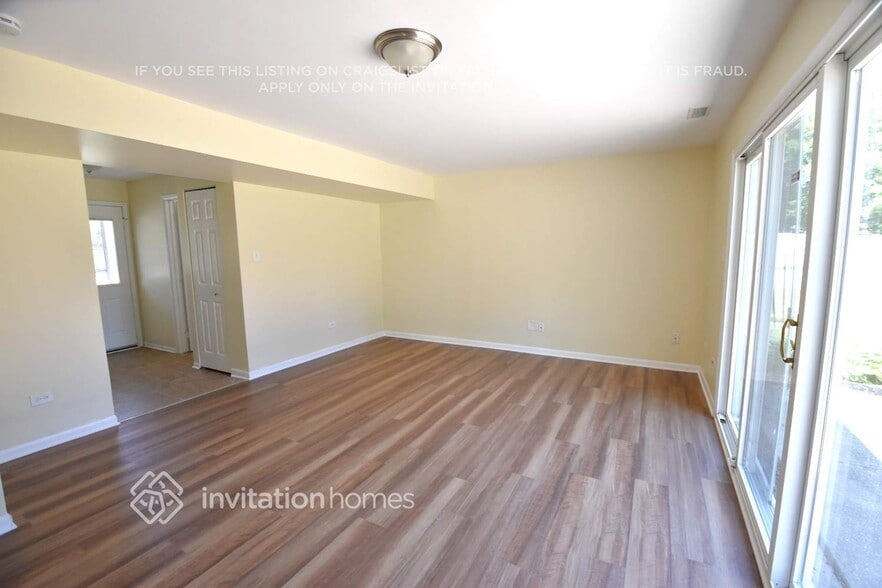 Building Photo - 902 Natoma Ct