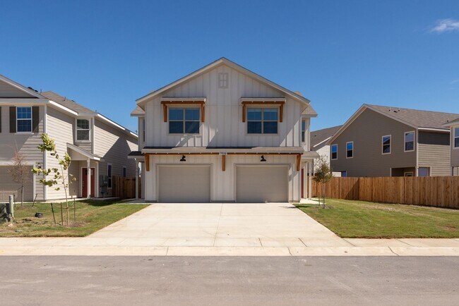 Building Photo - 7518 Gramercy Wy