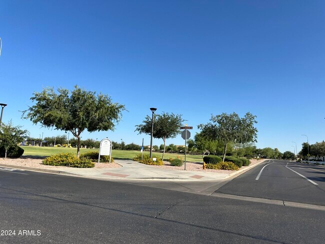 Building Photo - 2251 E Azalea Dr