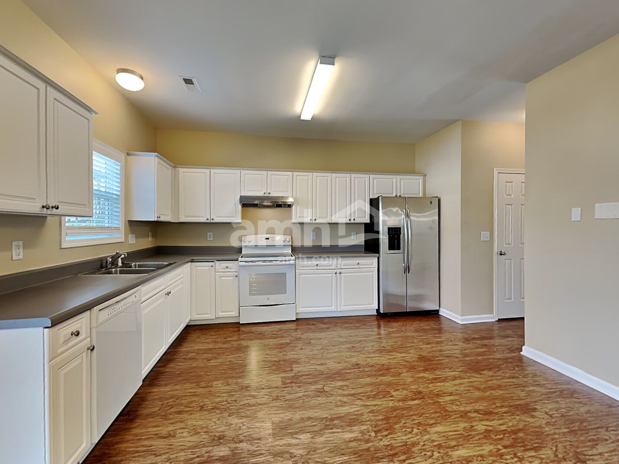 Building Photo - 218 Spinel Ln