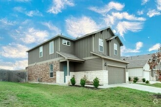 Building Photo - 482 Thornless Cir