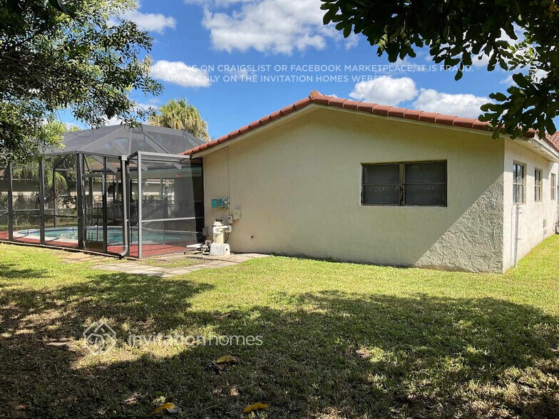 Building Photo - 4430 NW 106th Ave