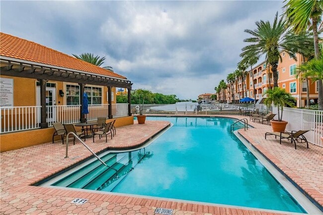 Building Photo - 5000 Culbreath Key Way