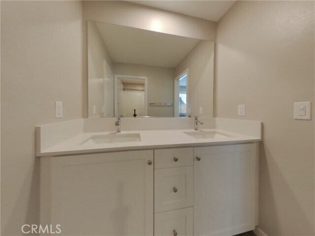 Building Photo - 31723 Willowood Way