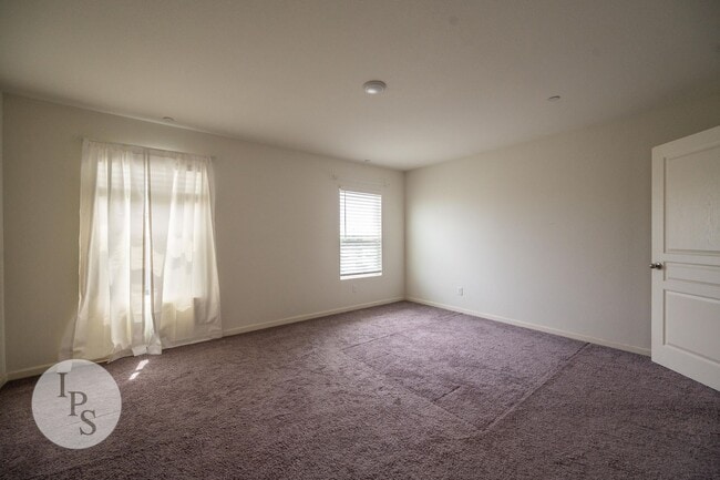 Building Photo - Sanger 2-Story Home, SOLAR!!!  4BR/2.5BA, ...
