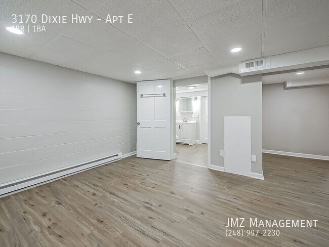 Building Photo - 3170 Dixie Hwy