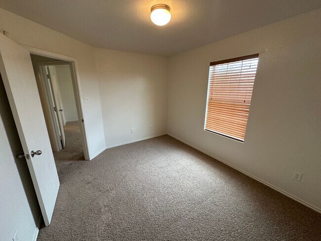 Building Photo - 4Bd/2Ba in Killeen, TX!