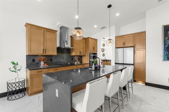 Building Photo - 8756 Windlass Cv