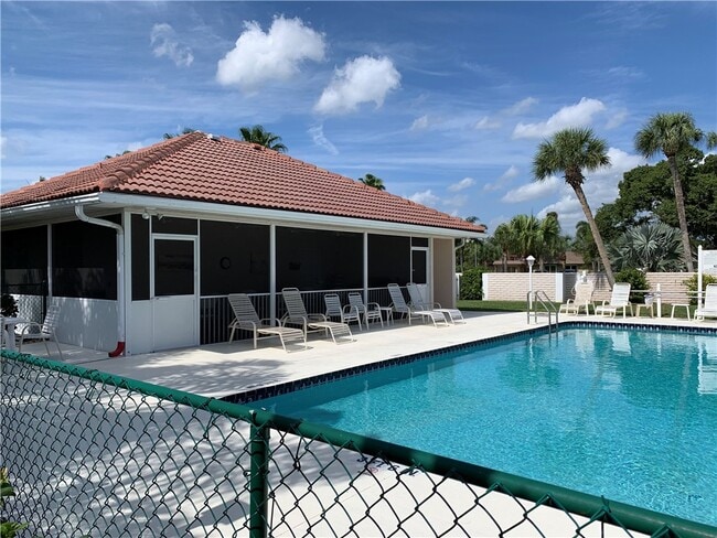Building Photo - 200 Grand Royale Cir