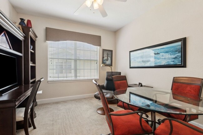 Building Photo - Fully Renovated 3BR/2.5BA Condo with Garag...