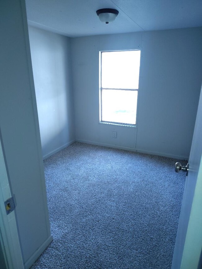 Building Photo - 1378 Hwy 196 W