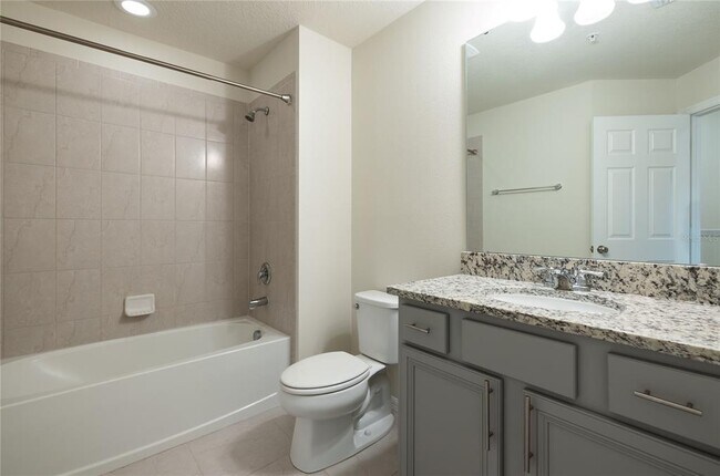 Building Photo - 1280 Pavia Dr