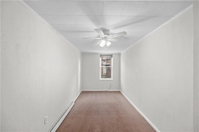 Building Photo - 3053 Brereton St