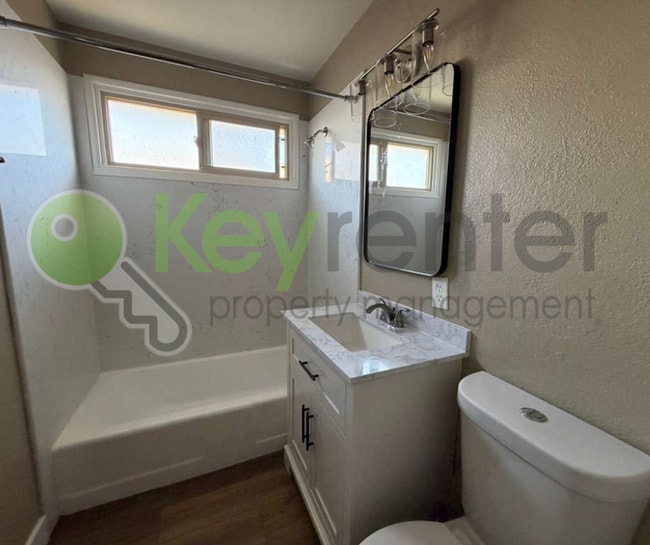 Building Photo - 4403 6th Ave