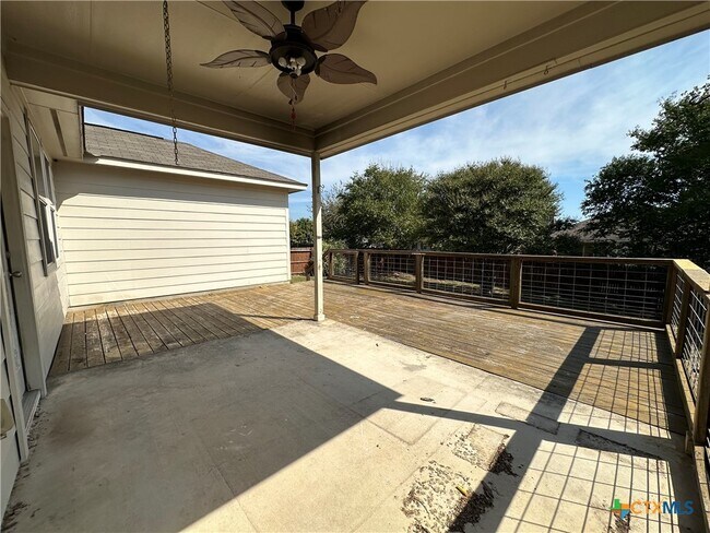 Building Photo - 2119 Belvedere Ct