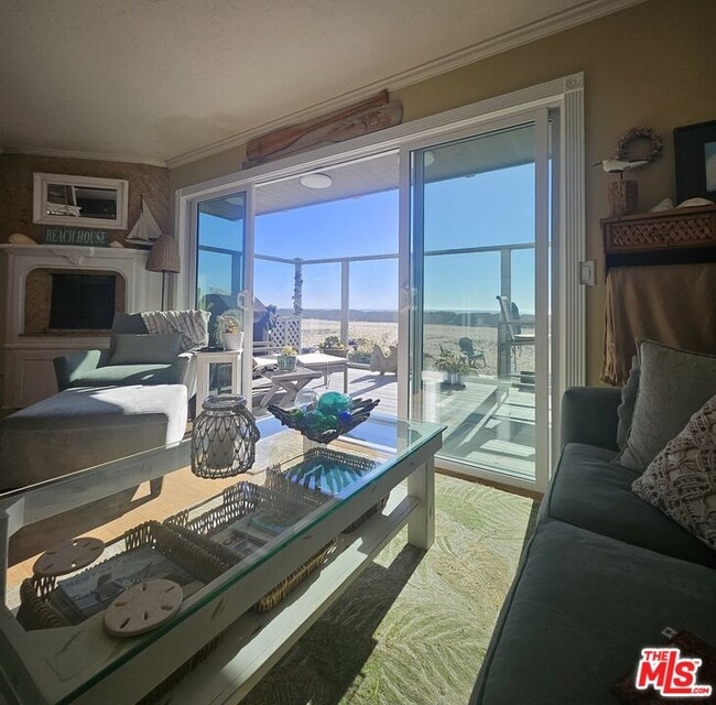 Building Photo - 73 Surfside Ave.