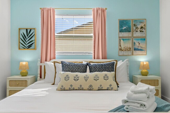 Building Photo - 12263 90th Ave