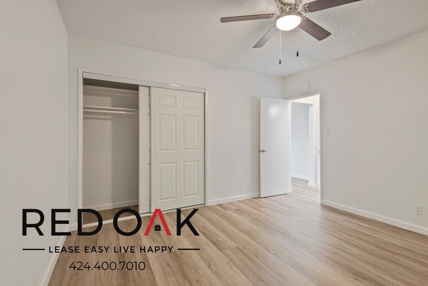 Building Photo - 15901 S Vermont Ave