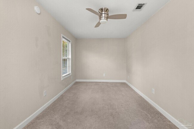 Building Photo - 4490 FL-87