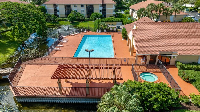 Building Photo - 5741 Riverside Dr