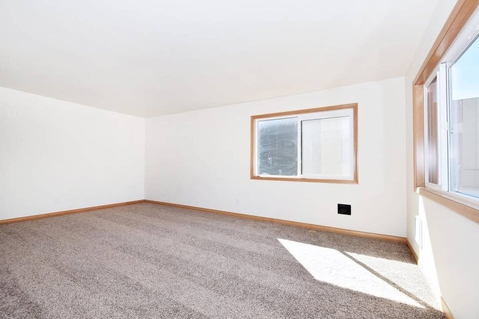 Building Photo - 9500 SW Greenburg Rd