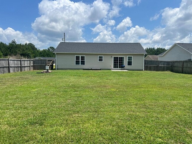 Building Photo - 238 Sweet Gum Ln