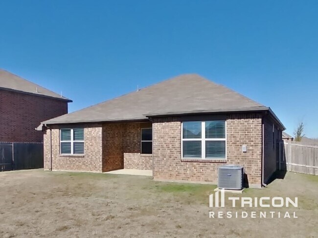 Building Photo - 1517 Millennium Dr