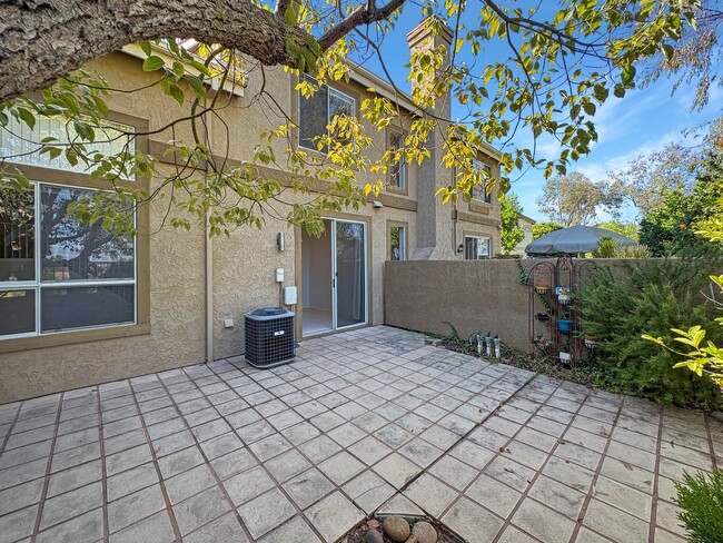 Building Photo - Bright & Spacious 2-Bedroom Home in Mira Mesa