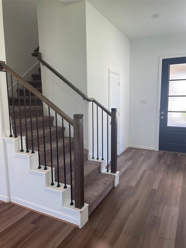 Building Photo - 621 Aspen Falls Ct