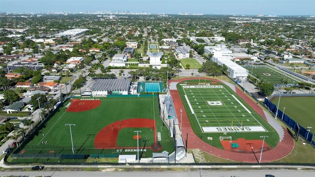 Building Photo - 2901 SW 92nd Ave