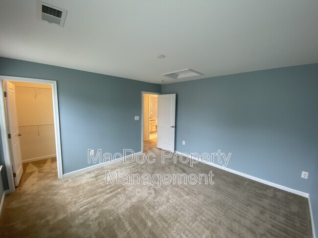 Building Photo - 6056 Greenspring Road