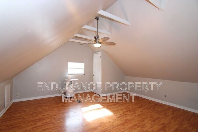 Building Photo - 3970 Roswell Ave