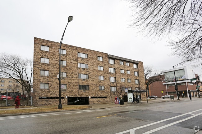 Building Photo - Devonshire Apartments